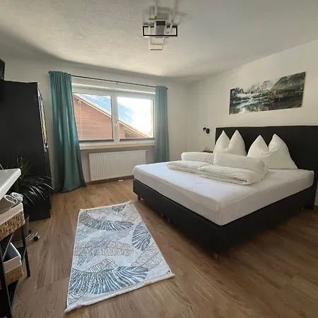 Aurelia Apartment